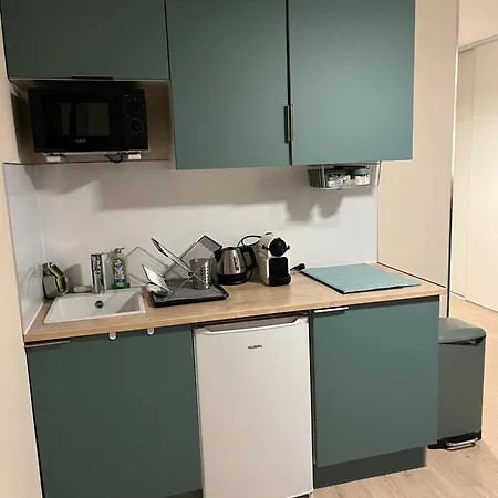 Cosy Renove Climatise Avec Piscine Proche De Toutes Commodites Apartment *