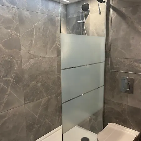 Cosy Renove Climatise Avec Piscine Proche De Toutes Commodites Lägenhet *