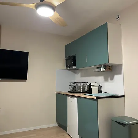 Cosy Renove Climatise Avec Piscine Proche De Toutes Commodites Apartament *